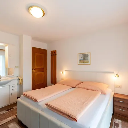 Apartment Apartment In Fuegen Near Spieljochbahn, Cleaning Included *