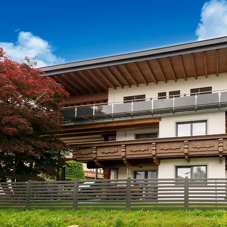 Apartment In Fuegen Near Spieljochbahn, Cleaning Included * Fuegen