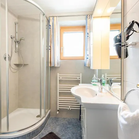 Flat Schwemberger, Fuegen, Cleaning Included * Fuegen